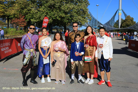 10. Münchner Trachtenlauf am 12.10.2019 im Rahmenprogramm des 34.. Generali München Marathons (©Foto:Martin Schmitz)